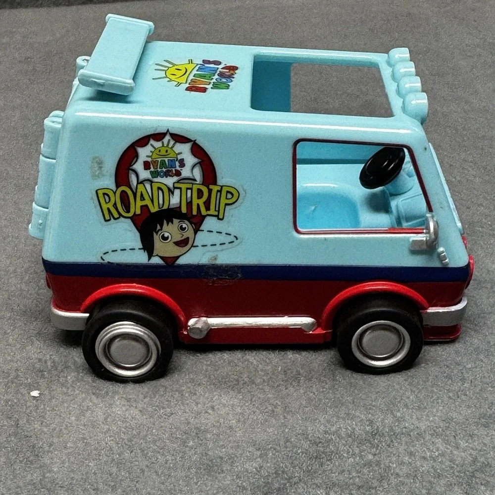 Ryan's World Galaxy 1 Rocket Ship Playset Car Lot Of 23 Figures Bonkers 2020